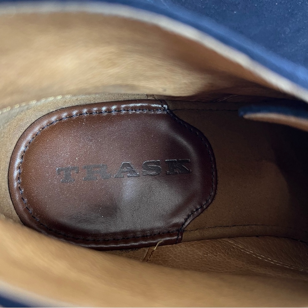 Trask Navy Blue Suede Leather Brady Lace Up Chukka Boot Vibram Sole Men’s Sz 8.5 - Picture 13 of 14